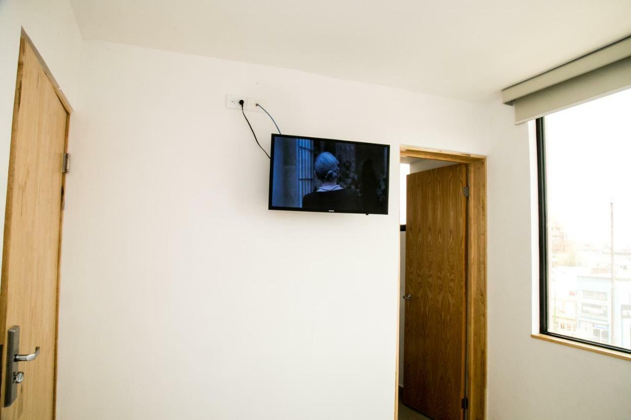 Booking 500 Monterrey Exterior photo